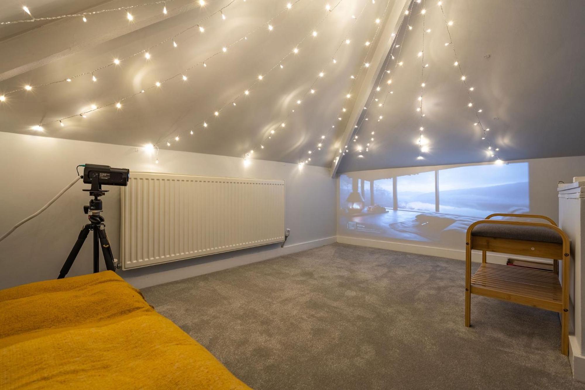 Nature Inspired Bungalow With 3 Rooms - 10 Mins From Manchester Airport Timperley Exterior foto